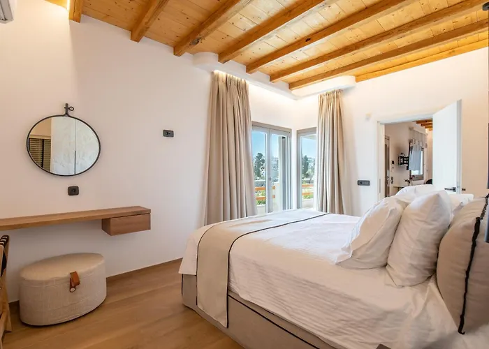 Acres Luxe, First Floor Haven & Ground Floor Retreat بيت للعطل أنو ميرا