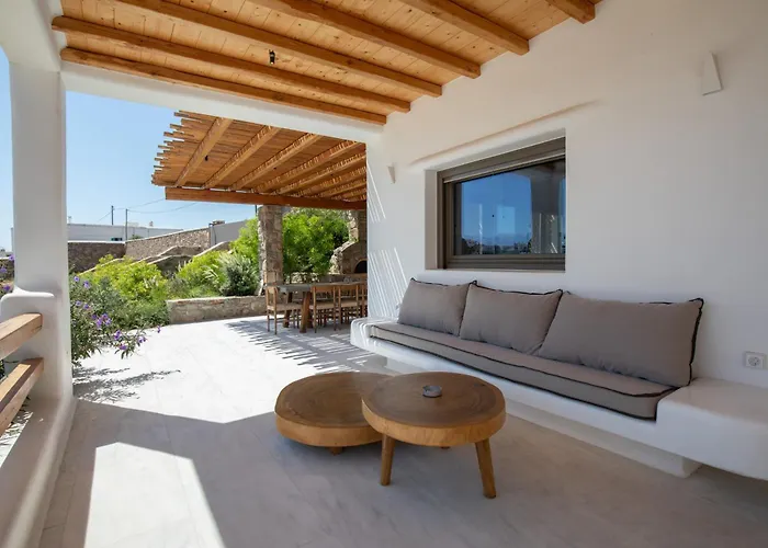 Acres Luxe, First Floor Haven & Ground Floor Retreat بيت للعطل أنو ميرا