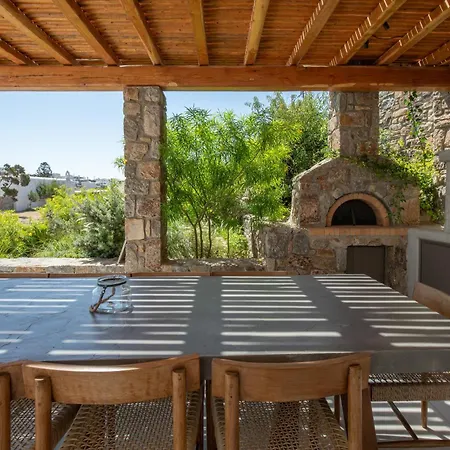 Acres Luxe, First Floor Haven & Ground Floor Retreat Feriehus Ano Mera