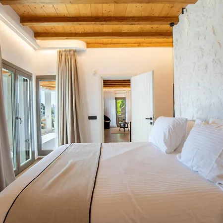 Feriehus Acres Luxe, First Floor Haven & Ground Floor Retreat