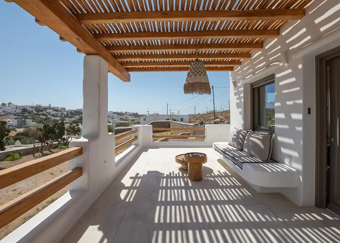 Acres Luxe, First Floor Haven & Ground Floor Retreat Casa de Férias *