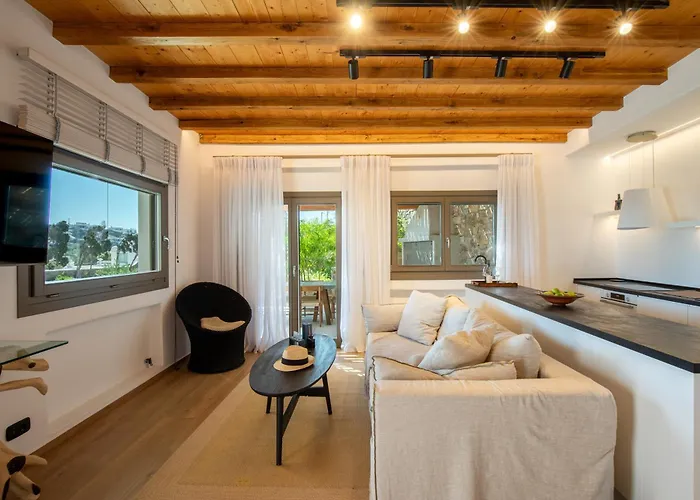 Acres Luxe, First Floor Haven & Ground Floor Retreat בית נופש *