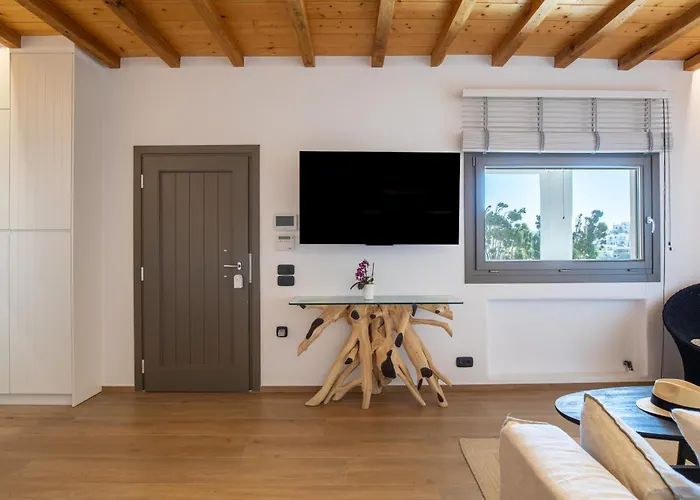 Acres Luxe, First Floor Haven & Ground Floor Retreat בית נופש