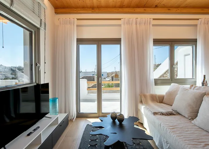 Acres Luxe, First Floor Haven & Ground Floor Retreat בית נופש *